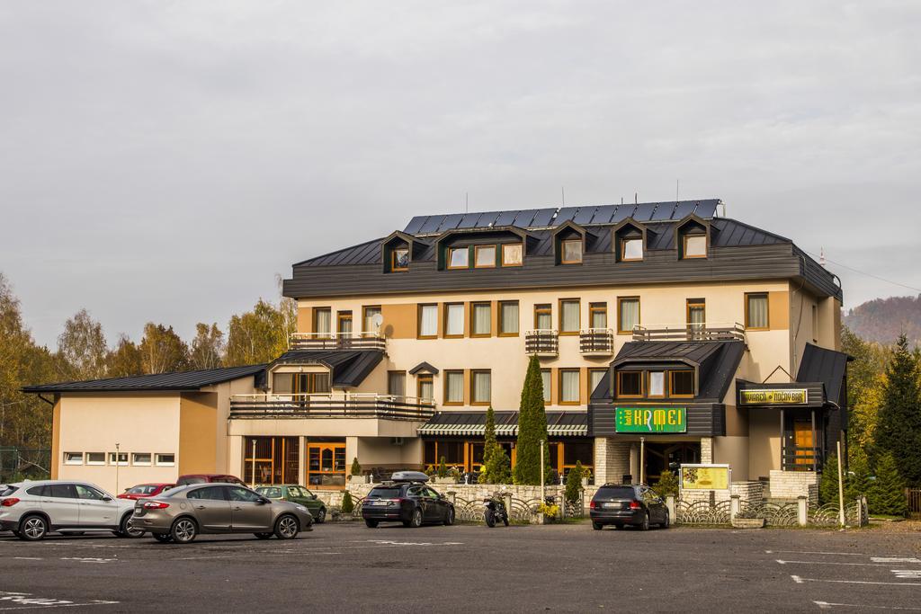 Hotel Kamei Snina Bagian luar foto